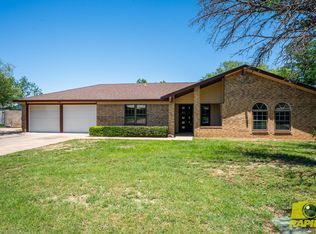 1726 Catalina Dr, San Angelo, TX 76901