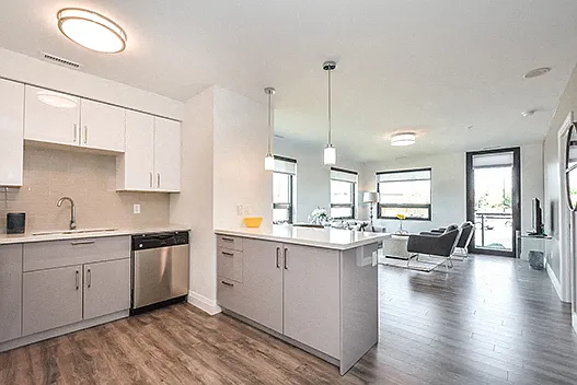460 A Belmont Ave W #At 460b — Photo 12
