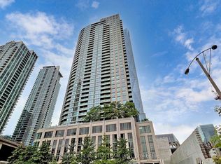 18 Yonge St #3702, Toronto, ON M5E 1Z8
