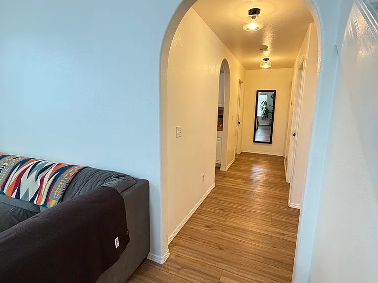 6725 Queens View Cir — Photo 10
