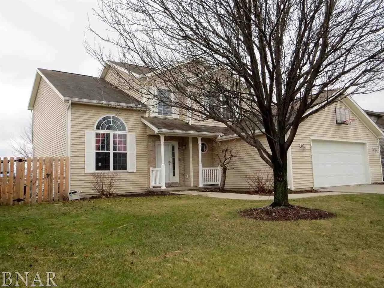 3107 Old Jamestown Rd photo 1