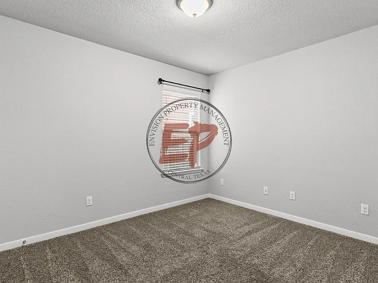 3020 Gilchrist Dr — Photo 7