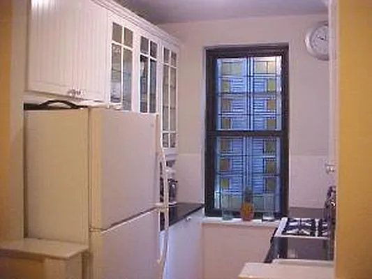 Sold by Corcoran | media 18