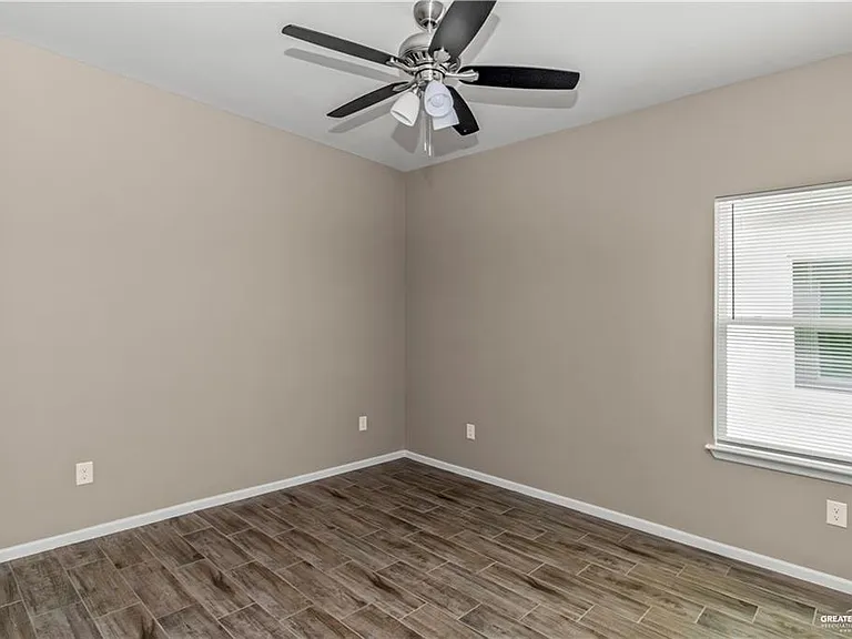 1401 Beverly Ave #3 — Photo 9
