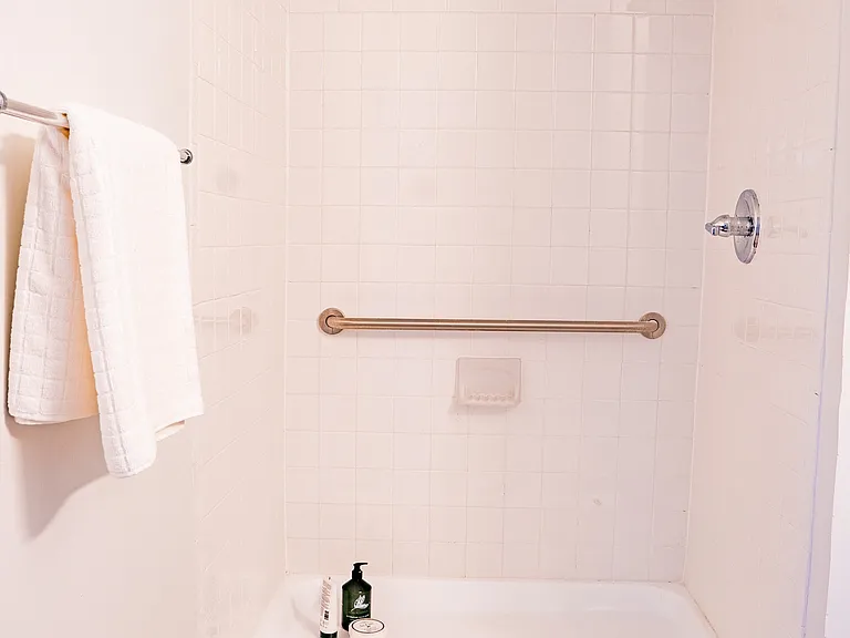 Apartments at Urbana — Photo 10