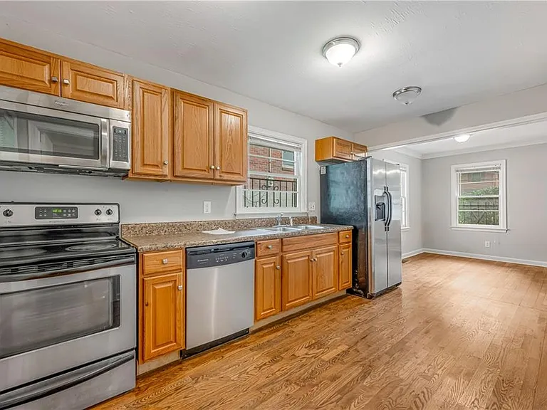 847 Gertrude Pl NW — Photo 8