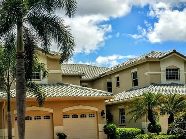 693 Vintage Reserve Cir APT A, Naples, FL 34119