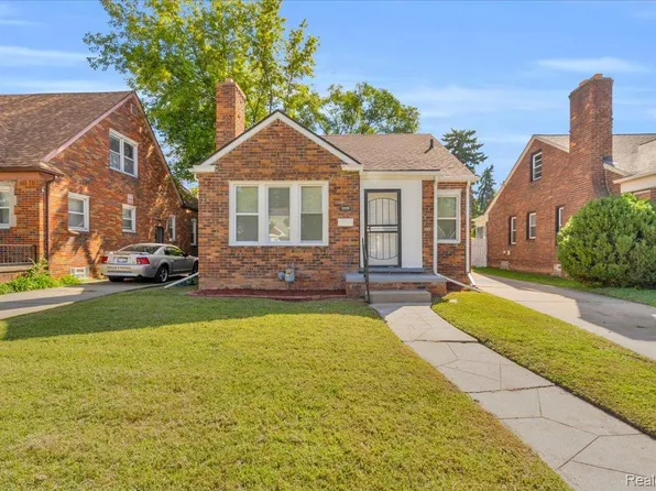 18458 Snowden St, Detroit, MI 48235