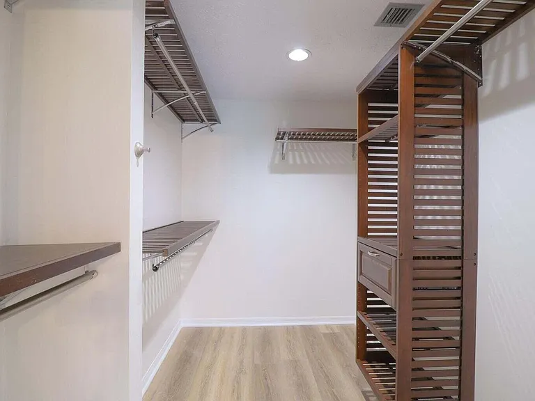 1694 SW Boatswain Pl — Photo 24