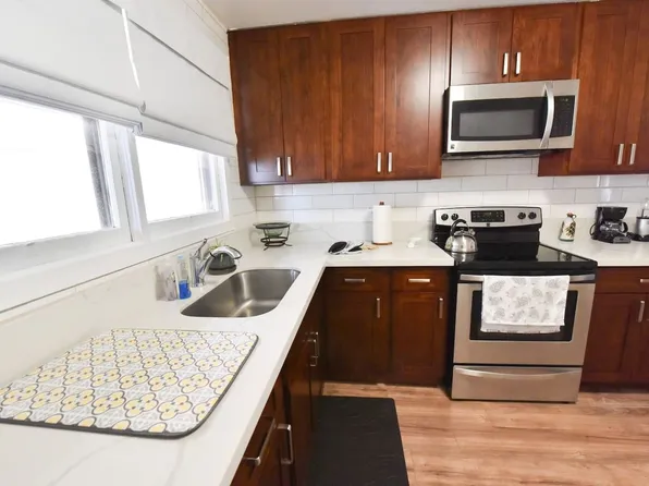 R00083, 938D Kapahulu Ave #3, Honolulu, HI 96816