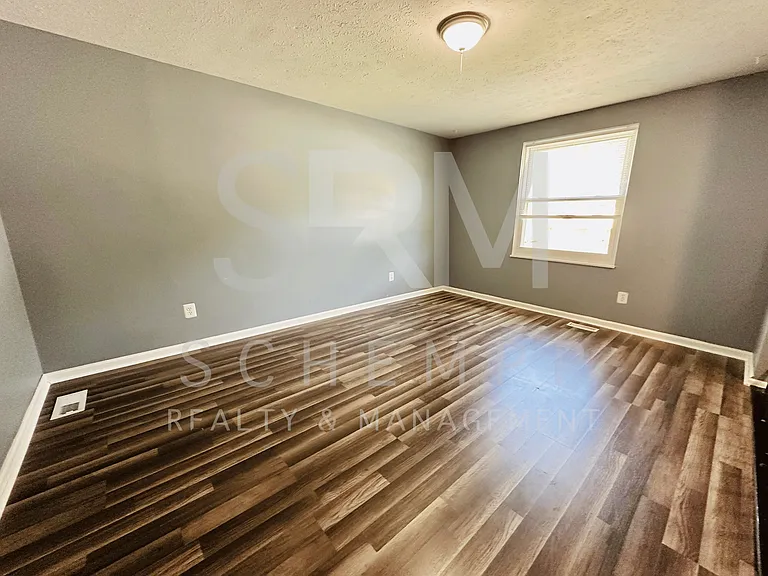 8507 Bost Ln — Photo 4