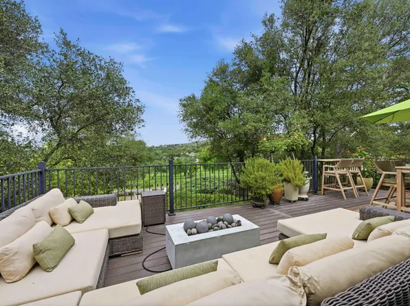 3174 Royal Dr, Cameron Park, CA 95682