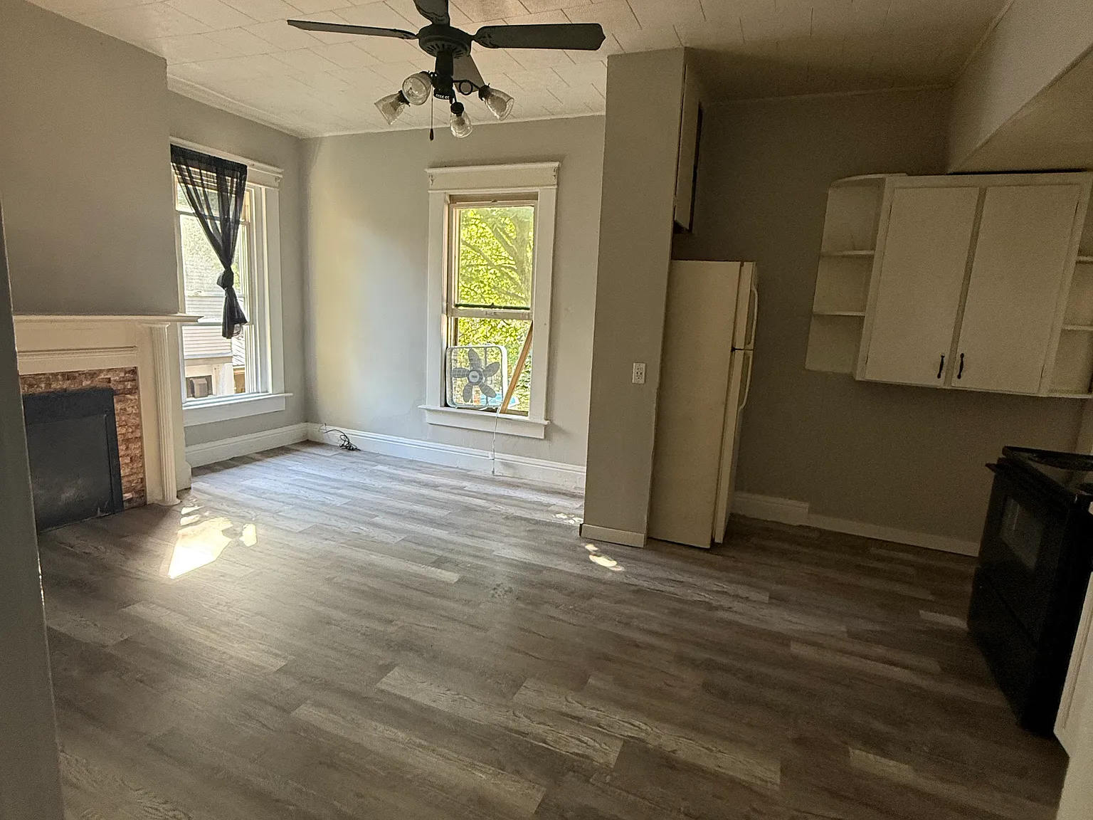 Studio, 200 sqft, $700 — Photo 1