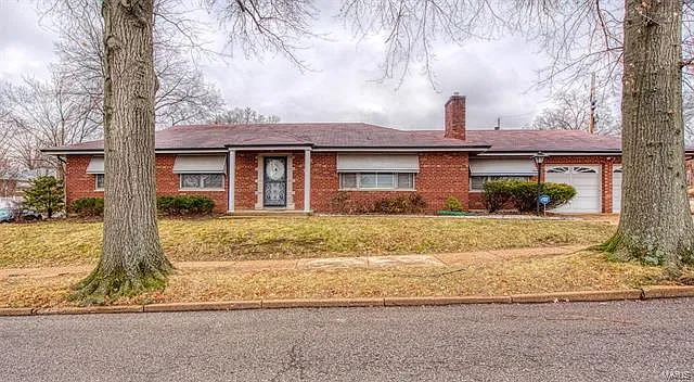 3460 Regal Pl photo 1