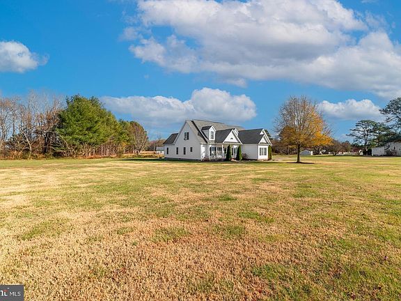 5th image of 10342 Friendship Rd