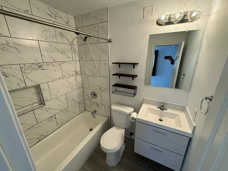 4150 Massachusetts Ave — Photo 2