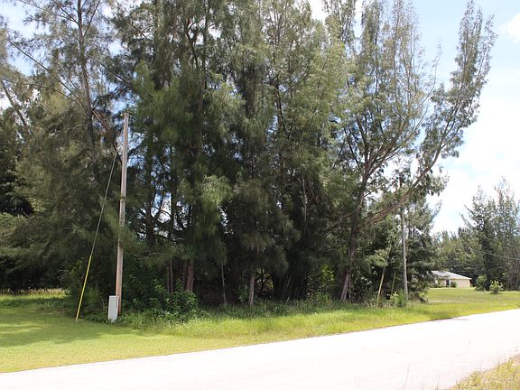 2nd image of 2511 NW 11th Ter