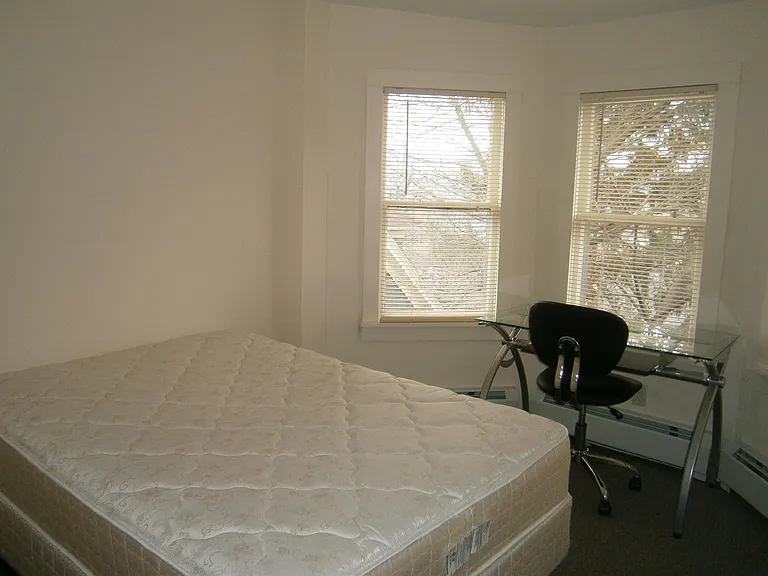 103 Highland Pl #4 — Photo 7