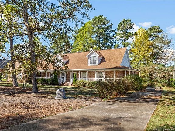 2nd image of 8508 Governors Ln