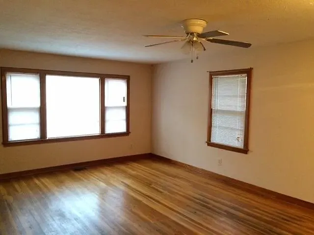 4 bed, 1692 sqft, $1,350 — Photo 3