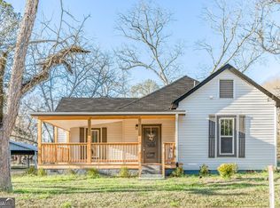 453 Folk Ave, Woodbury, GA 30293