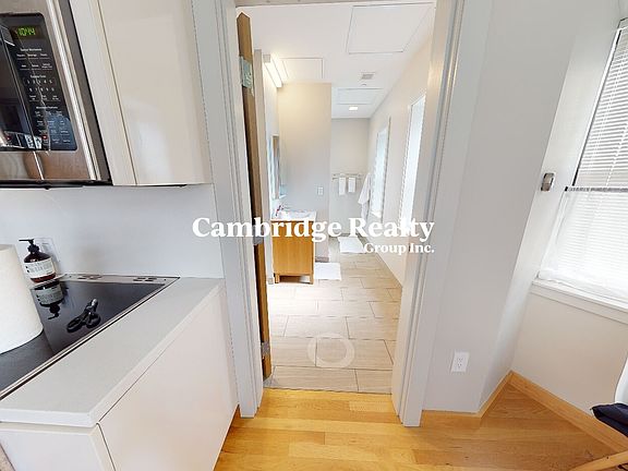 5th image of 115 Mount Auburn St #15T