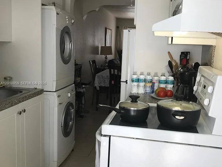 7921 Abbott Ave #4 — Photo 9