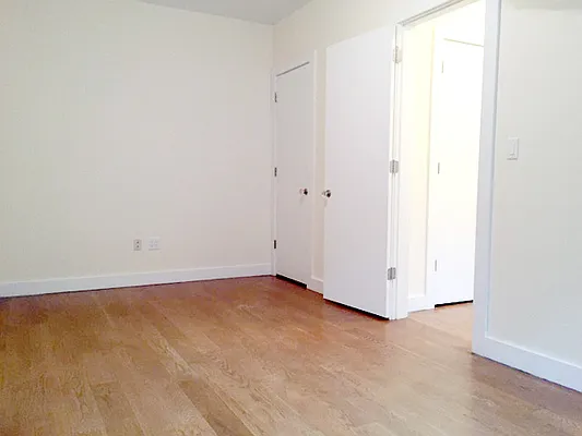 Rented by Buchbinder & Warren | media 11