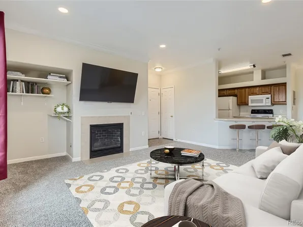 19019 E Warren Drive #H206, Aurora, CO 80013