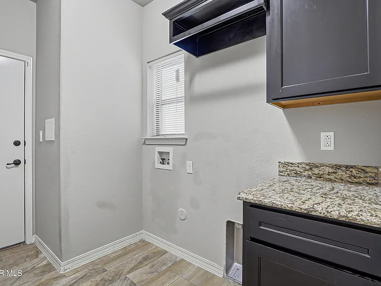 14844 Sunny Land Ave — Photo 44
