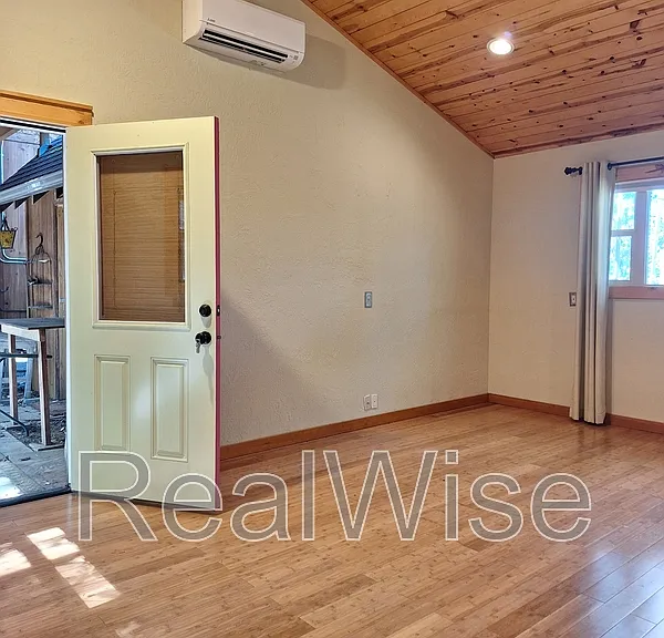 1711 Apache Dr — Photo 14