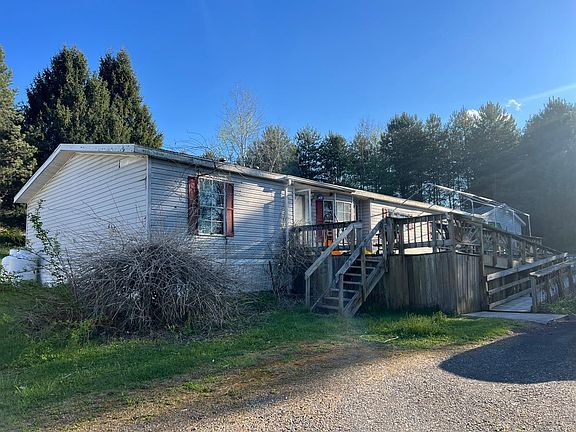 3rd image of 116 Camp Rd