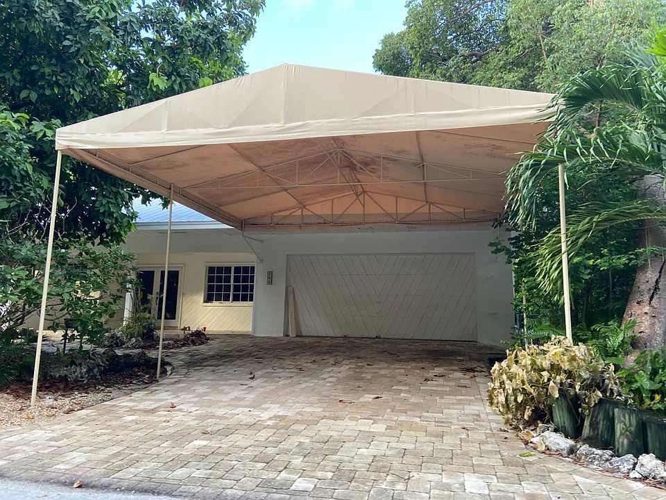 1st image of 144 S Hammock Rd