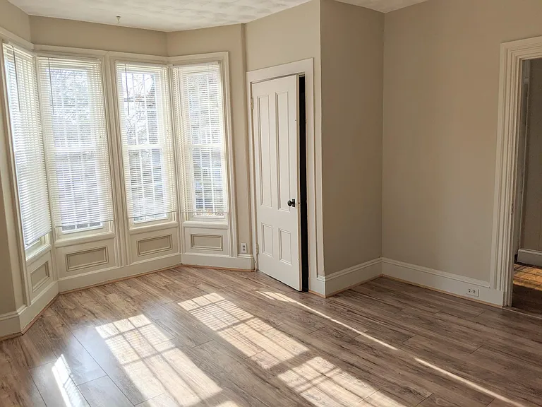 50 Pitman St #2 — Photo 8