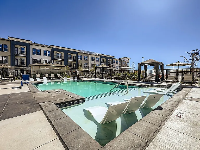 Garrett Parker Swimming Pool (Representative)