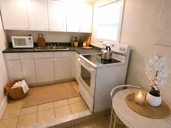 5th image of 2425 Patterson Ave #2