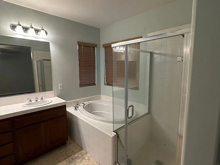 10008 Sterling Silver St — Photo 13