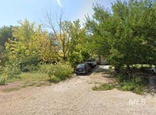 18887 Chicken Dinner Rd, Caldwell, ID 83607
