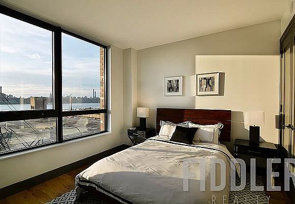 4th image of 26 West St APT 7F