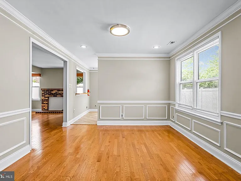68 Franklin Dr — Photo 12
