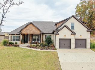 2212 Williamsburg Dr, Jonesboro, AR 72404