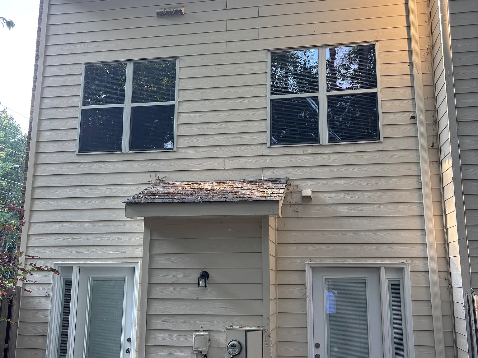 3 bed, 2.5 bath, 2000 sqft, $2,150 — Photo 3