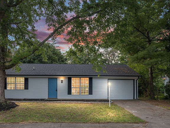 3rd image of 10563 Folsom Dr
