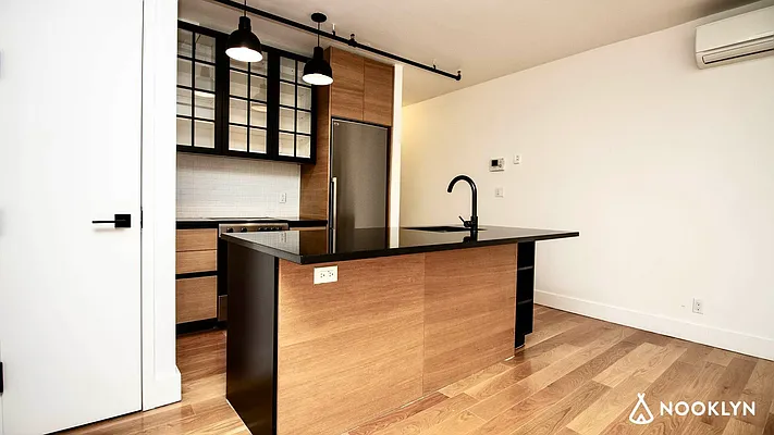 Rented by Nooklyn NYC LLC | media 17