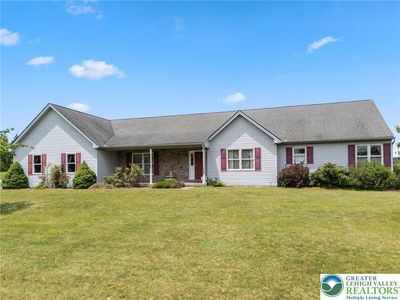 9295 Lyon Valley Rd, New Tripoli, PA, 18066