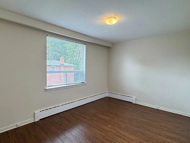 242 Wilmington Ave #3 — Photo 13