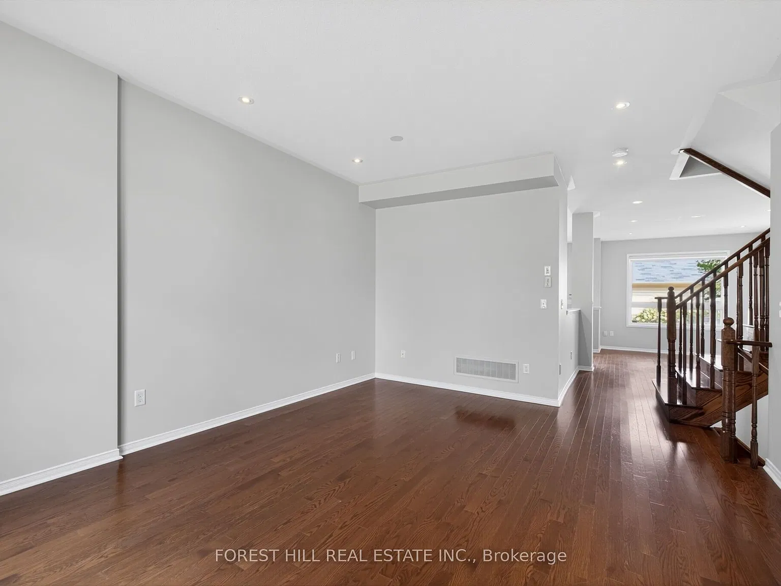 3 bed, $3,600 — Photo 3