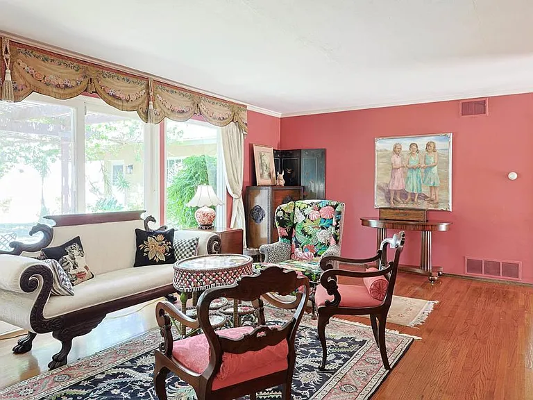 610 Country Club Ln — Photo 7