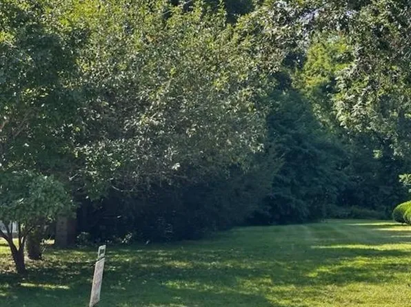 55 Peru Street, Windham, CT 06226