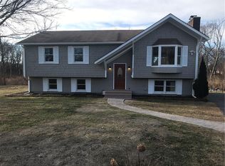 204 Negansett Ave, Warwick, RI 02888